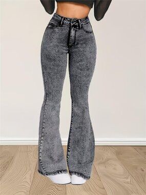 High Waisted Flared Jeans